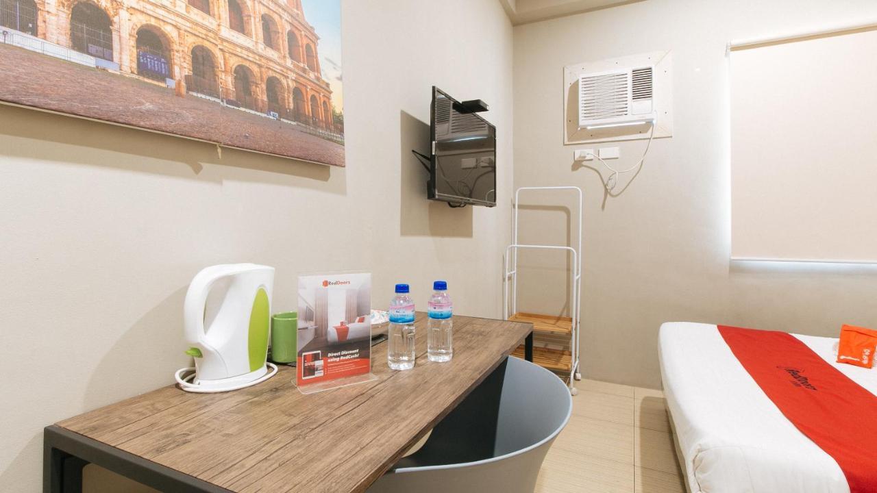 Reddoorz Plus Near Osmena Highway 2 Маніла Екстер'єр фото