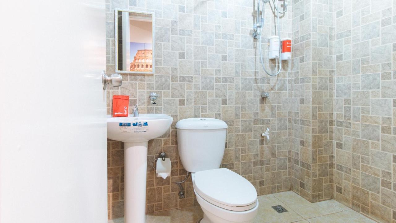 Reddoorz Plus Near Osmena Highway 2 Маніла Екстер'єр фото