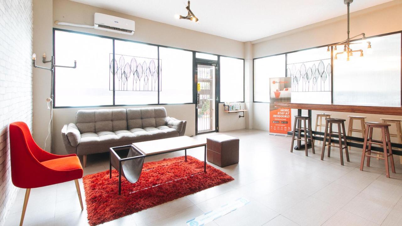 Reddoorz Plus Near Osmena Highway 2 Маніла Екстер'єр фото