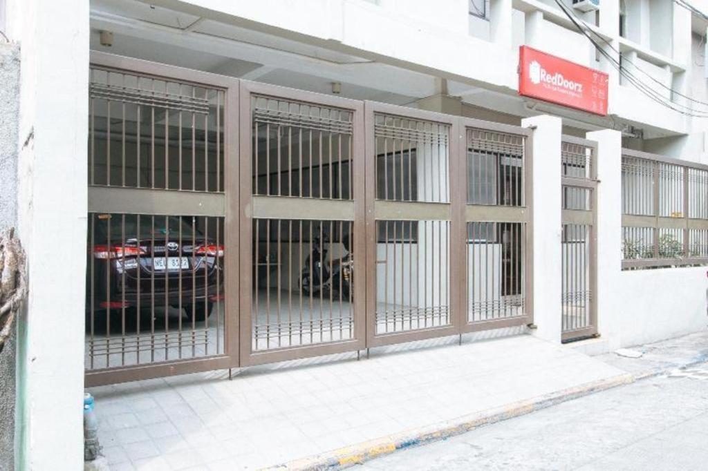 Reddoorz Plus Near Osmena Highway 2 Маніла Екстер'єр фото